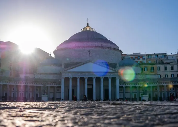 Allegro 招待所 4*