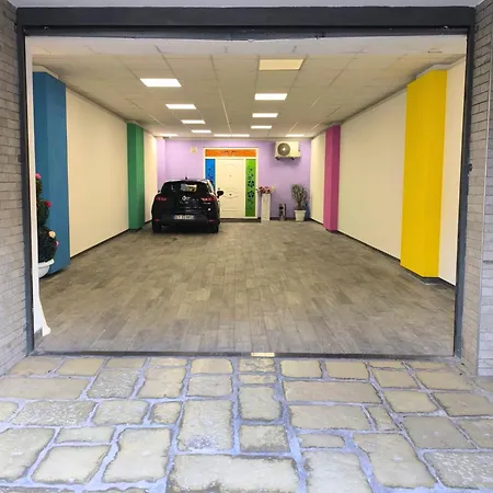 Allegro בית הארחה